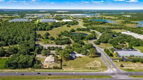 Groveland, FL